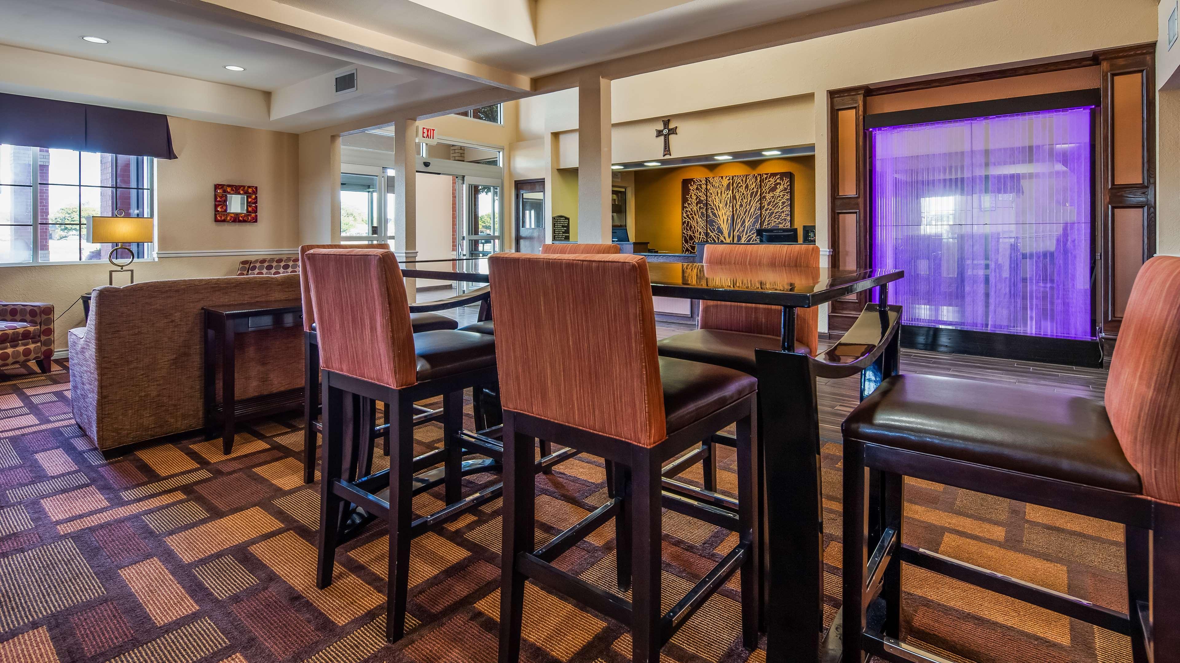 לובוק Best Windsor Inn מראה חיצוני תמונה