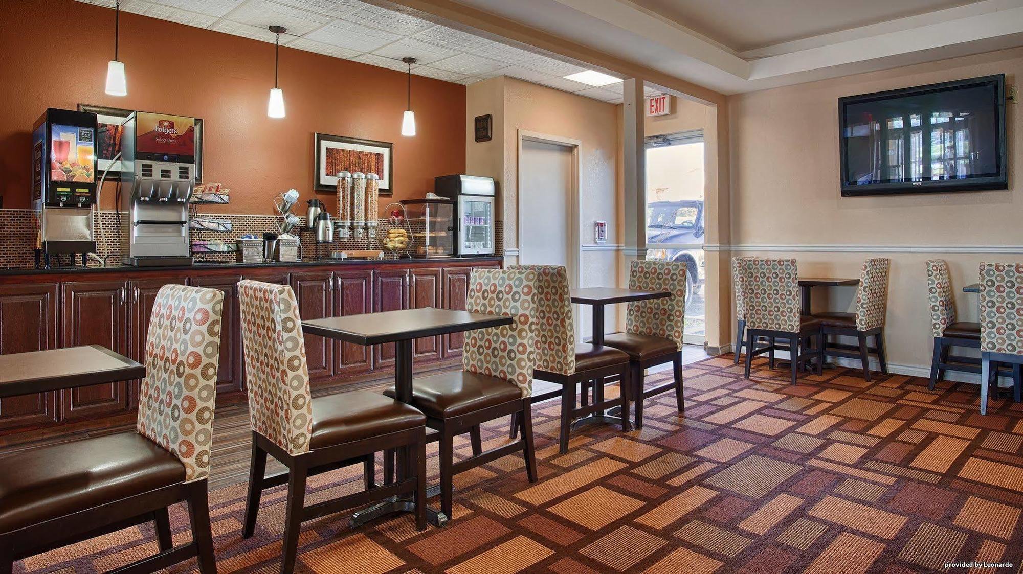 לובוק Best Windsor Inn מראה חיצוני תמונה